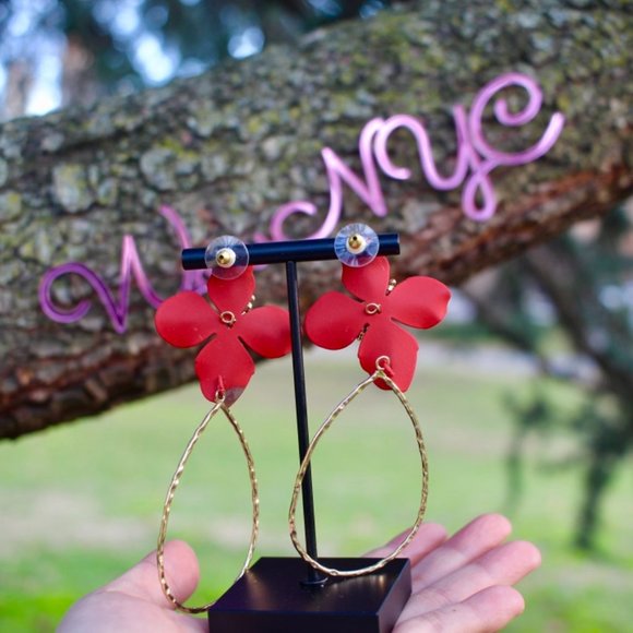 Anthropologie Flower Petals Drop Hoop Earrings - Picture 6 of 10